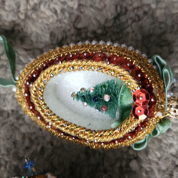 Handmade Colorful Beaded Ornaments - Picture 6 of 7